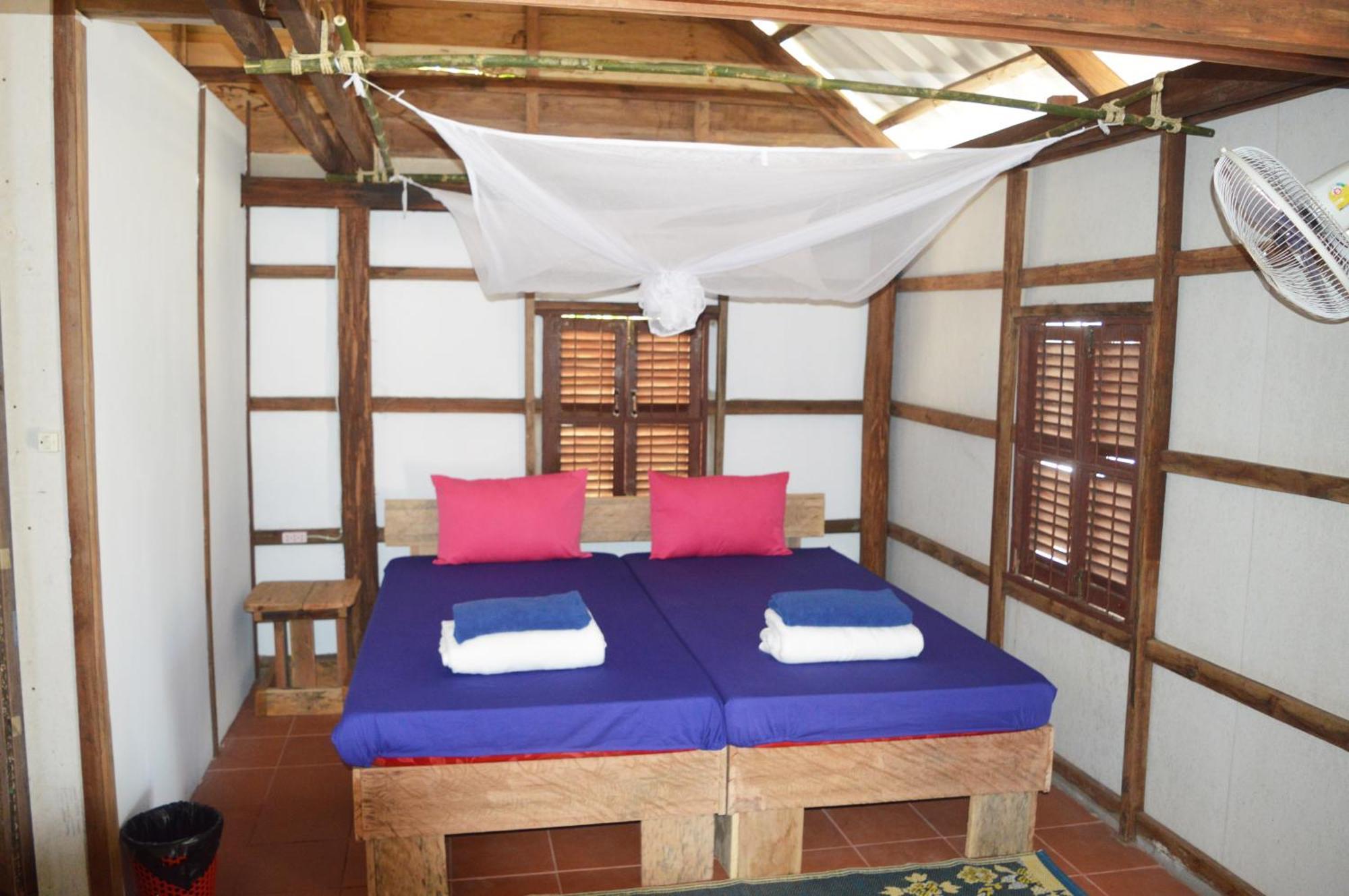 Palm Beach Bungalow Resort Prek Svay Village Exterior foto